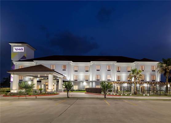 Spark By Hilton Houston Hobby Airport 1