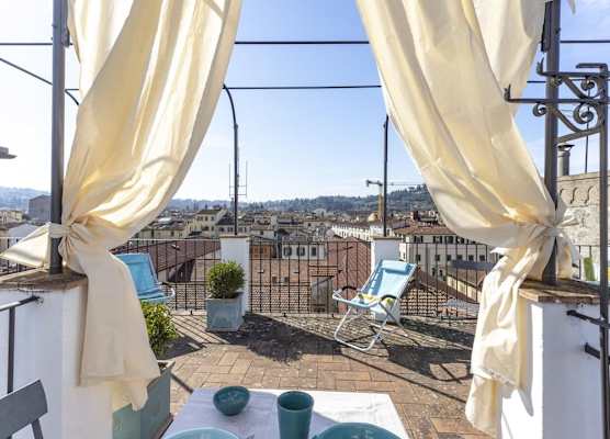 Apartment in Florence With Rooftop Views 1