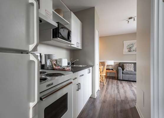 Hotel le Roberval 1