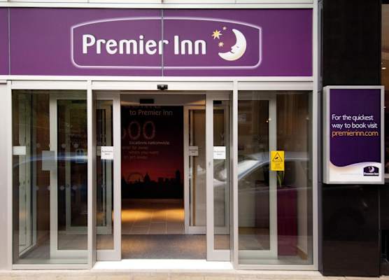 Premier Inn Birmingham City - Waterloo St 1