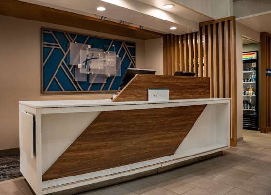 Holiday Inn Express & Suites WEST CHESTER by IHG 1