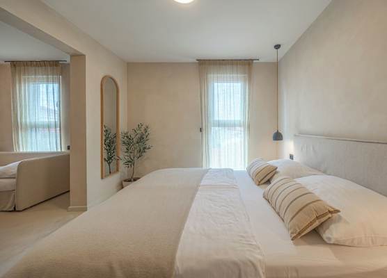 lo͝or luxury retreat 1