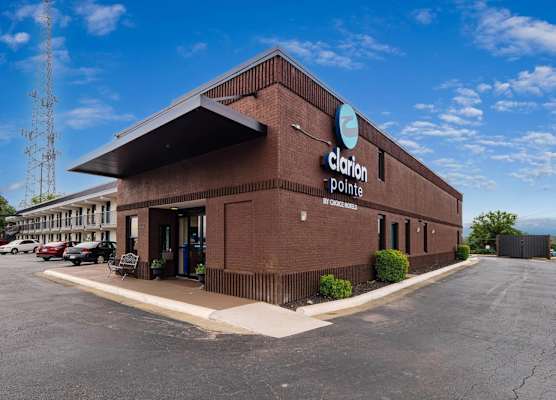 Clarion Pointe Winston – Salem Downtown 1