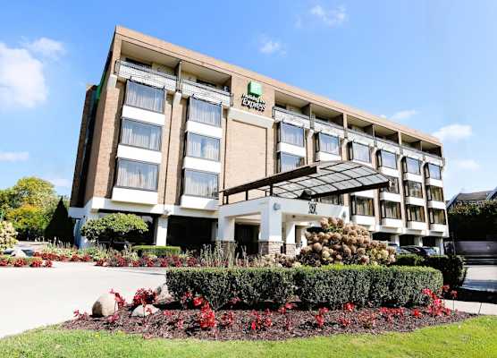 Holiday Inn Express DETROIT-BIRMINGHAM by IHG 1