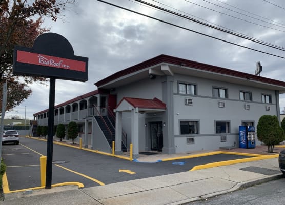 Red Roof Inn Copiague 1