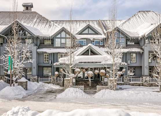 Glacier Lodge 1