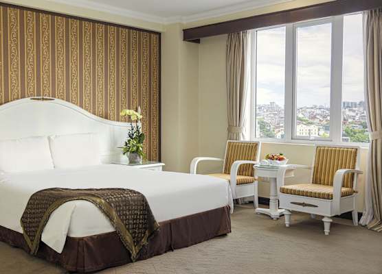 Chalcedony Grand Hotel 1