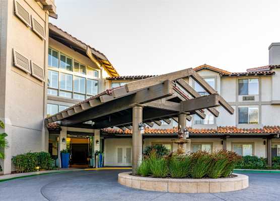 DoubleTree by Hilton Campbell - Pruneyard Plaza 1