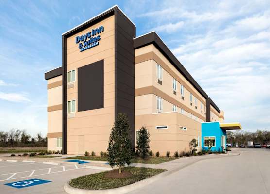 Days Inn by Wyndham Beaumont West I-10 Walden 1