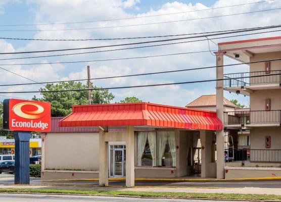 Econo Lodge Atlanta College Park 1