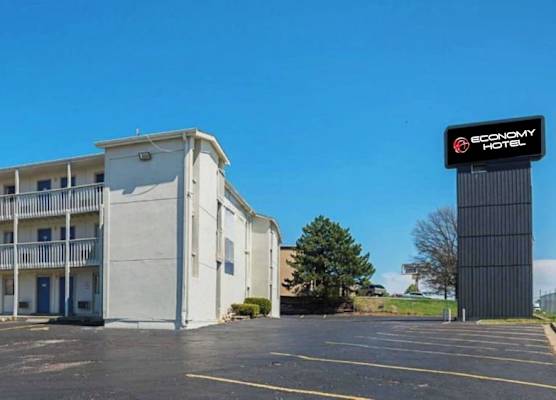 Economy Hotel Kansas City 1