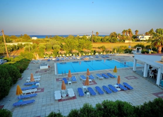 Nikos 2 Studios & Apartments 1
