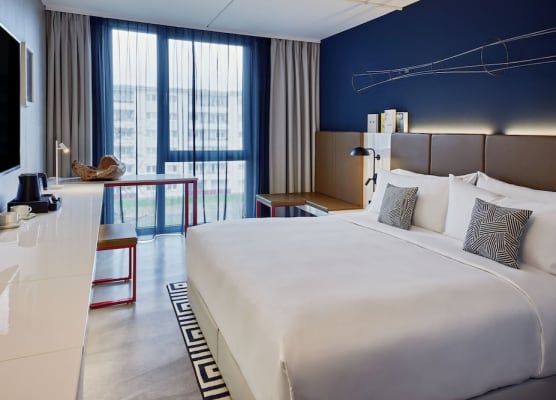 the Deutz, a Tribute Portfolio Hotel 1