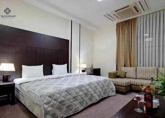Crossway Hotel 1