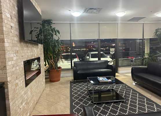 NU Hotel Toronto Airport 1
