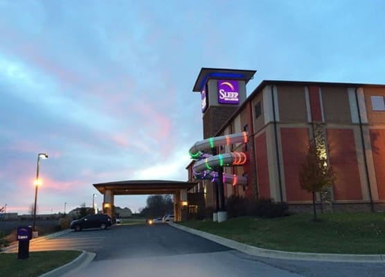 Sleep Inn & Suites Indoor Waterpark 1