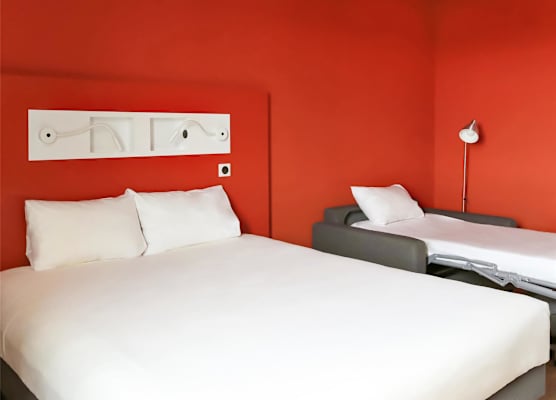 ibis budget Beauvais Aeroport 1