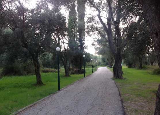 Yianetta Hotel & Suites 1