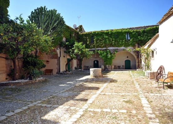 Baglio Siciliamo Country House 1
