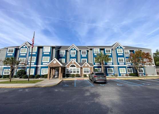 Microtel Inn & Suites by Wyndham Columbia 1