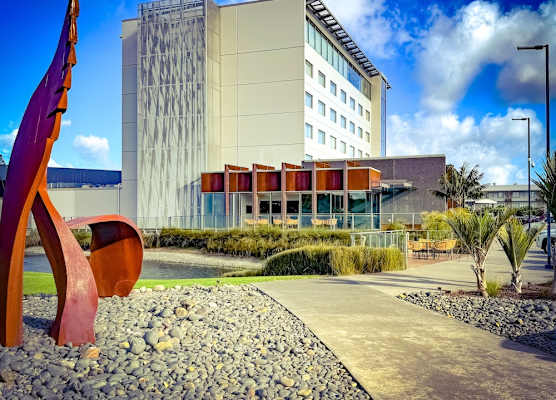 JetPark Auckland Airport Hotel 1