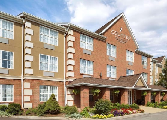 Country Inn & Suites by Radisson, Macedonia, OH 1