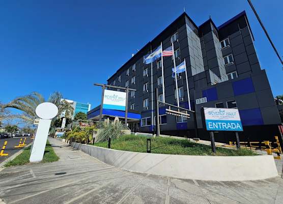 Beverly Hills: Hotel and Business 1