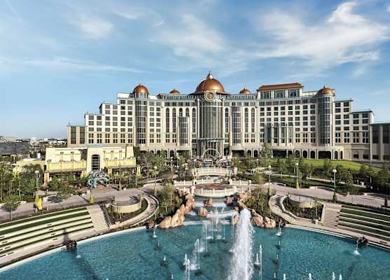 Universal Helios Grand Hotel, a Loews Hotel 1