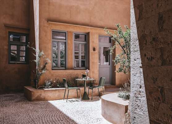 AZADE Chania 1