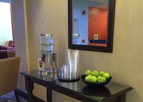 Cupertino Hotel 1