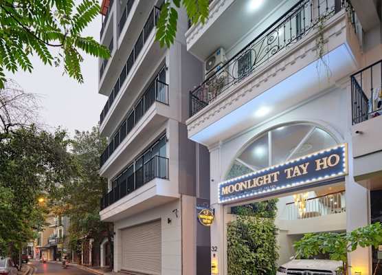 MoonLight Tay Ho 1