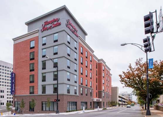 Hampton Inn & Suites Winston-Salem Downtown 1