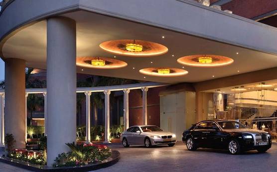Radisson Blu Hotel Noida 1