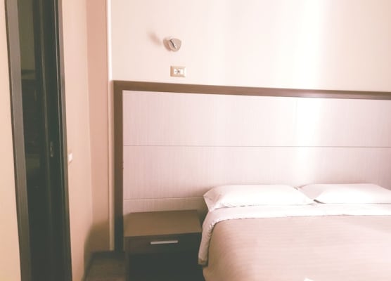 Candia Rooms 1
