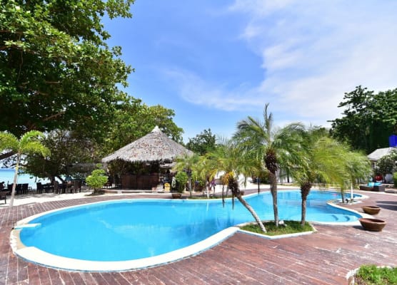 The Reef Resort 1