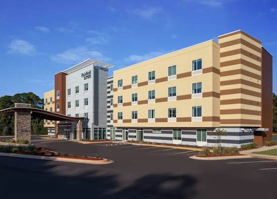 Fairfield by Marriott Inn & Suites Pensacola Pine Forest 1