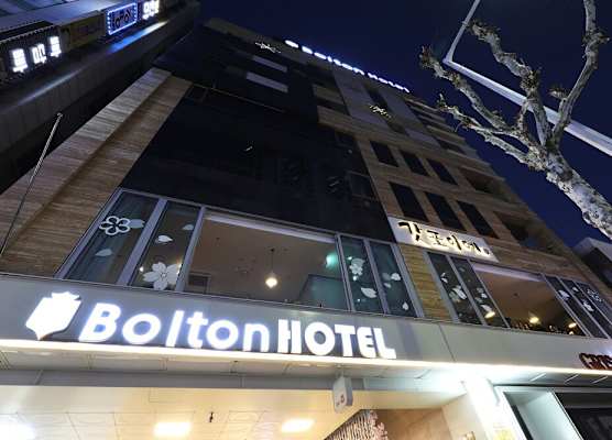 BOLTON Hotel 1