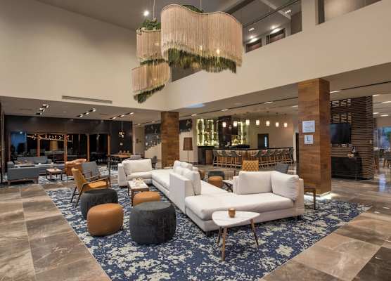 Courtyard by Marriott San Luis Potosi, Los Lagos 1