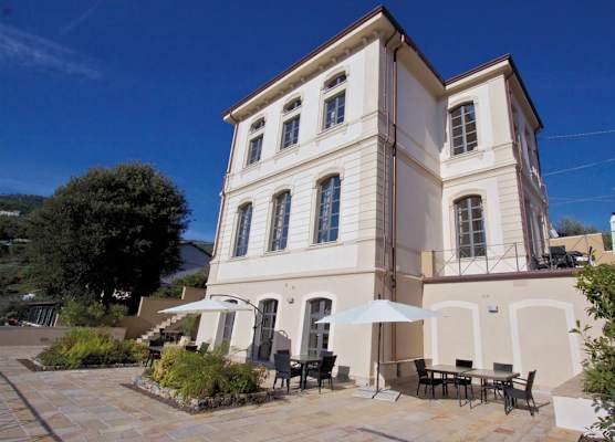 Miramare Apartments&Suites 1