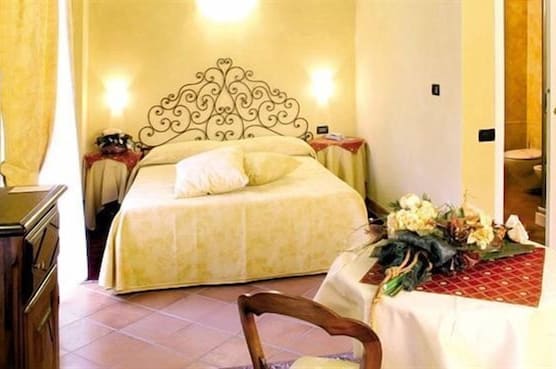 Hotel Palazzo Di Mezzo 1