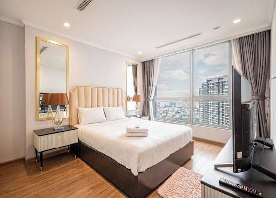 Saka Apartments - Vinhomes Central Park 1