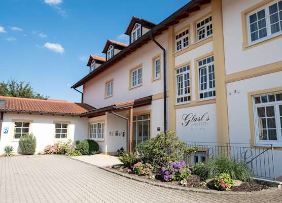 Glasl's Landhotel 1