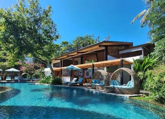 Deep Roots Dive & Yoga Resort 1