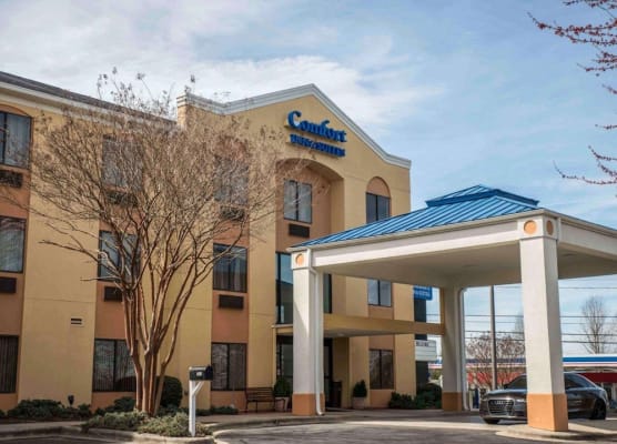 Comfort Inn & Suites Morganton South 1