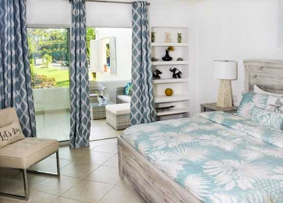 Royal Glitter Bay Villas 1