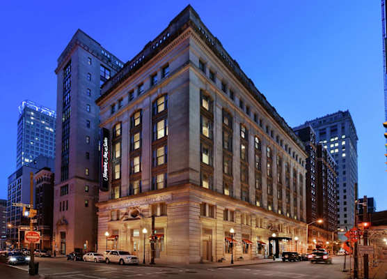 Hampton Inn & Suites Baltimore Inner Harbor 1