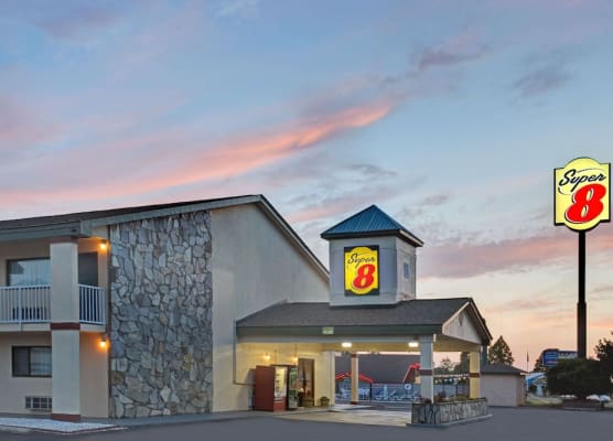 Super 8 by Wyndham Shelby 1