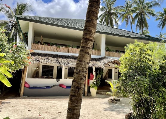 Blue Reef Sport & Fishing Lodge and Bungalows 1