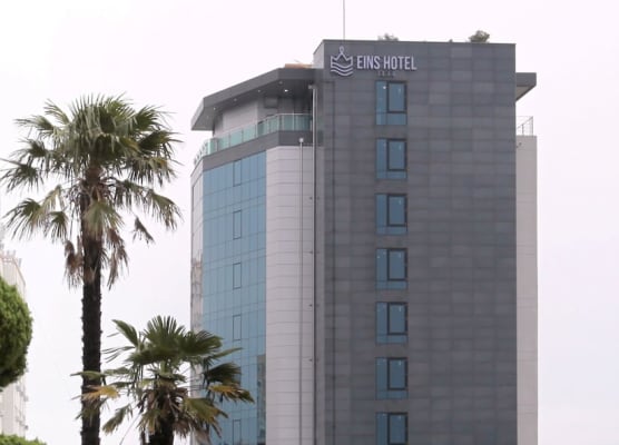Eins Hotel 1