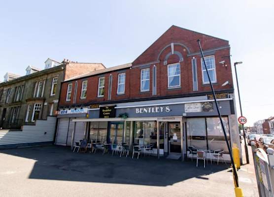 OYO The Bentleys Hotel 1